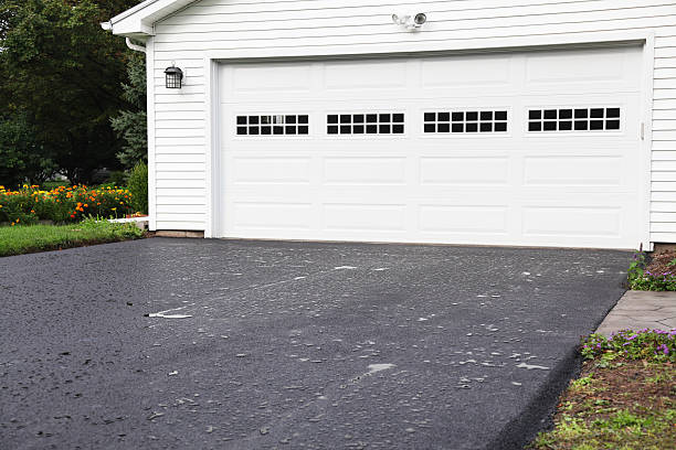 Best Driveway Pressure Washing in Sundown, TX